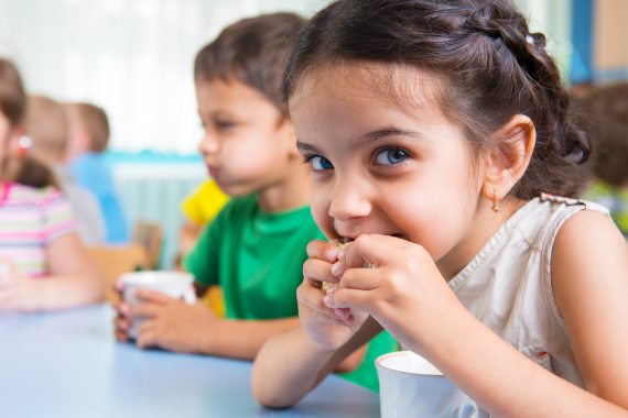 Chicken rolls para niños: el lunch divertido, nutritivo y fácil de preparar
